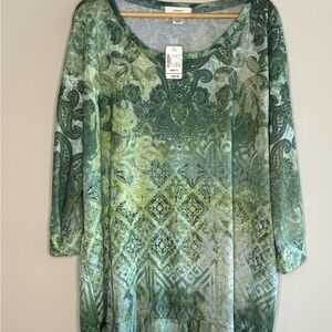 CJ Banks Women’s 3X NWT Embellished Top